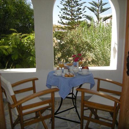 Roussos Beach Hotel Naousa  Room photo