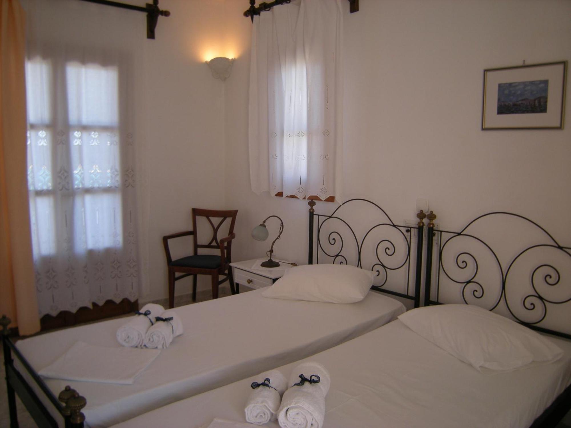 Roussos Beach Hotel Naousa  Exterior photo