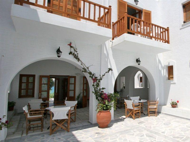 Roussos Beach Hotel Naousa  Exterior photo