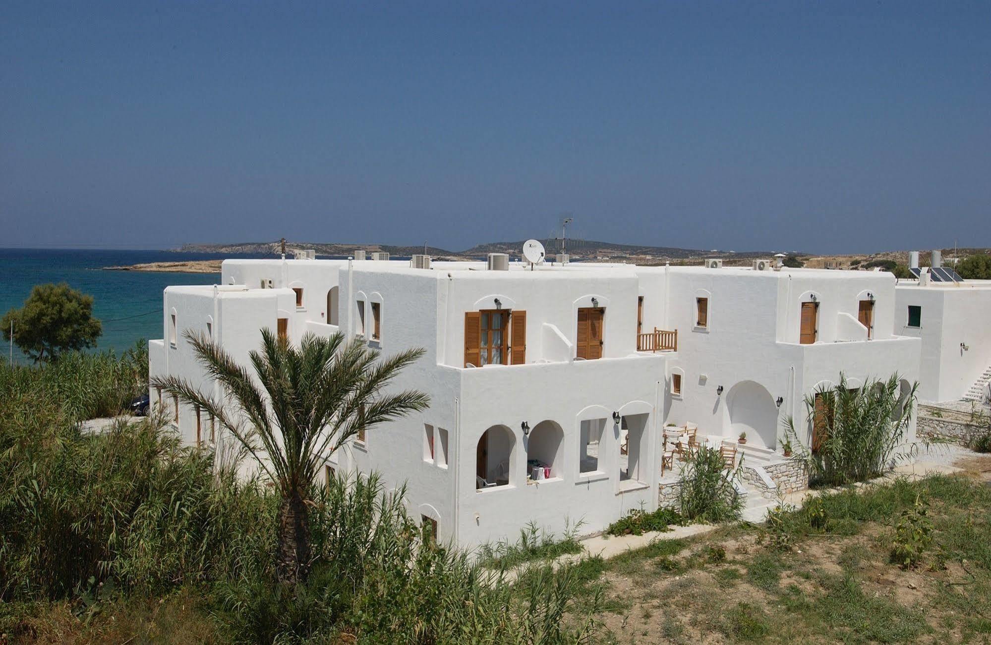 Roussos Beach Hotel Naousa  Exterior photo